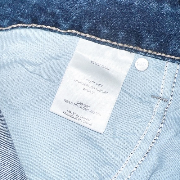 Silver Jeans co Avery straight cuffed hem medium wash MidRise jeans - Picture 9 of 11